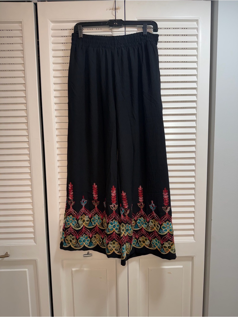 Liv Los Angeles Black Embroidered Wide Leg Palazzo Pant